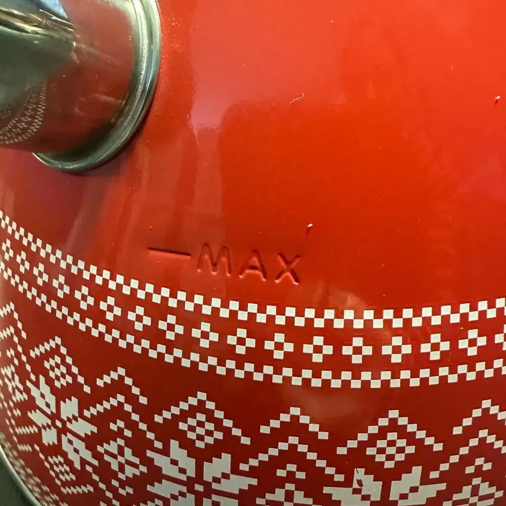 Red Snowflake Tea Kettle Nordic Holiday Stovetop Whistling Kettle 2.6 Qt
